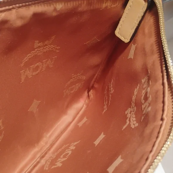 MCM Visetos Pouch/Shoulder Bag Vintage But Good Condition Overall - Picture 9 of 11